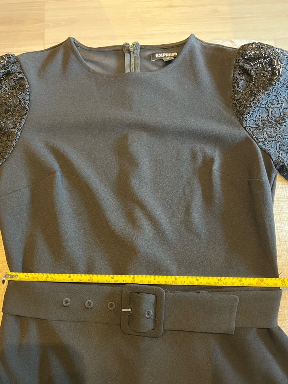 Express Black Lace-Sleeve Sheath Dress with lace embroidery sleeve detail + belt - Picture 4 of 7